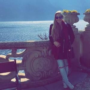 Meet your Posher, Delaney